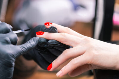 Ataşehirde kalıcı oje